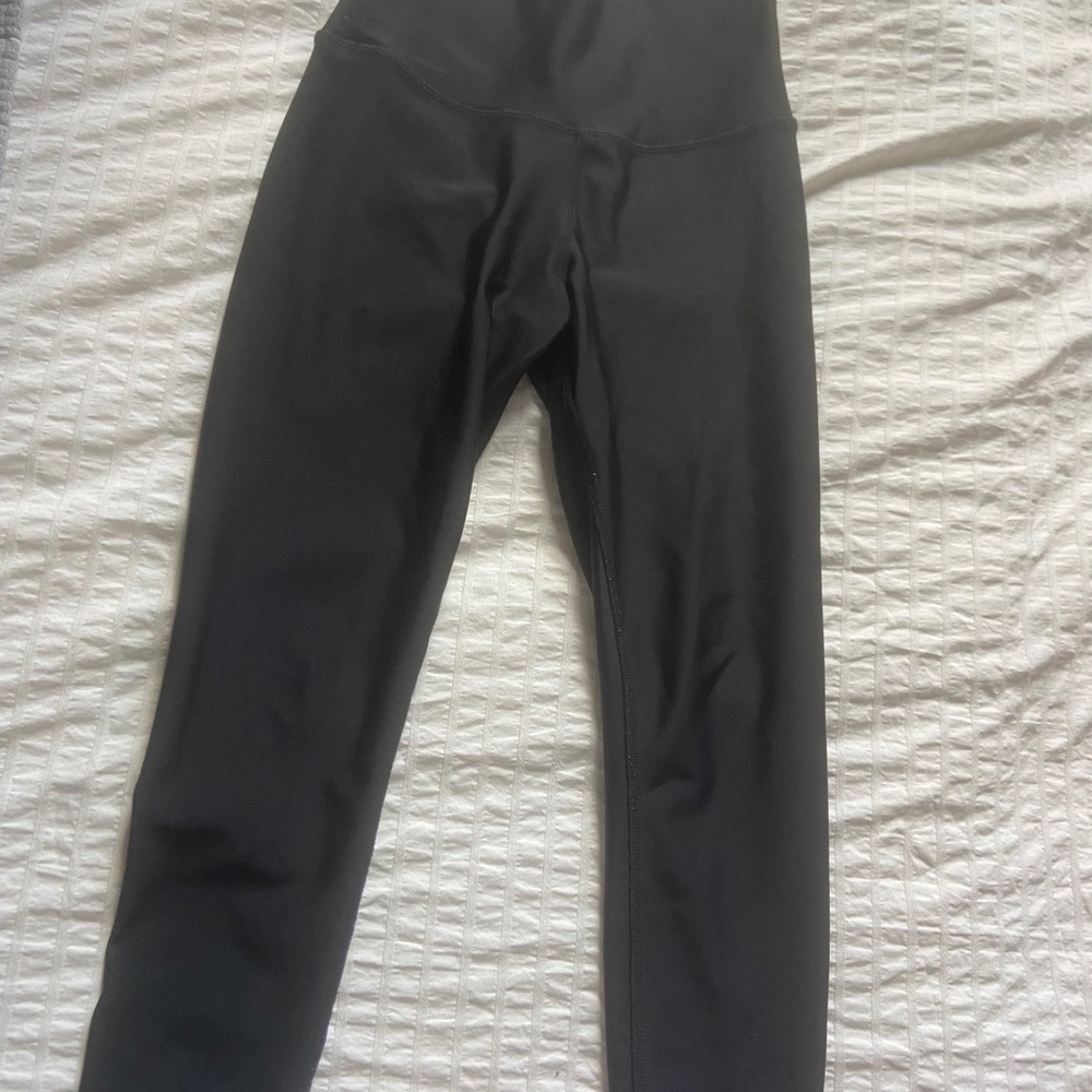 Alo yoga 3/4 length leggings